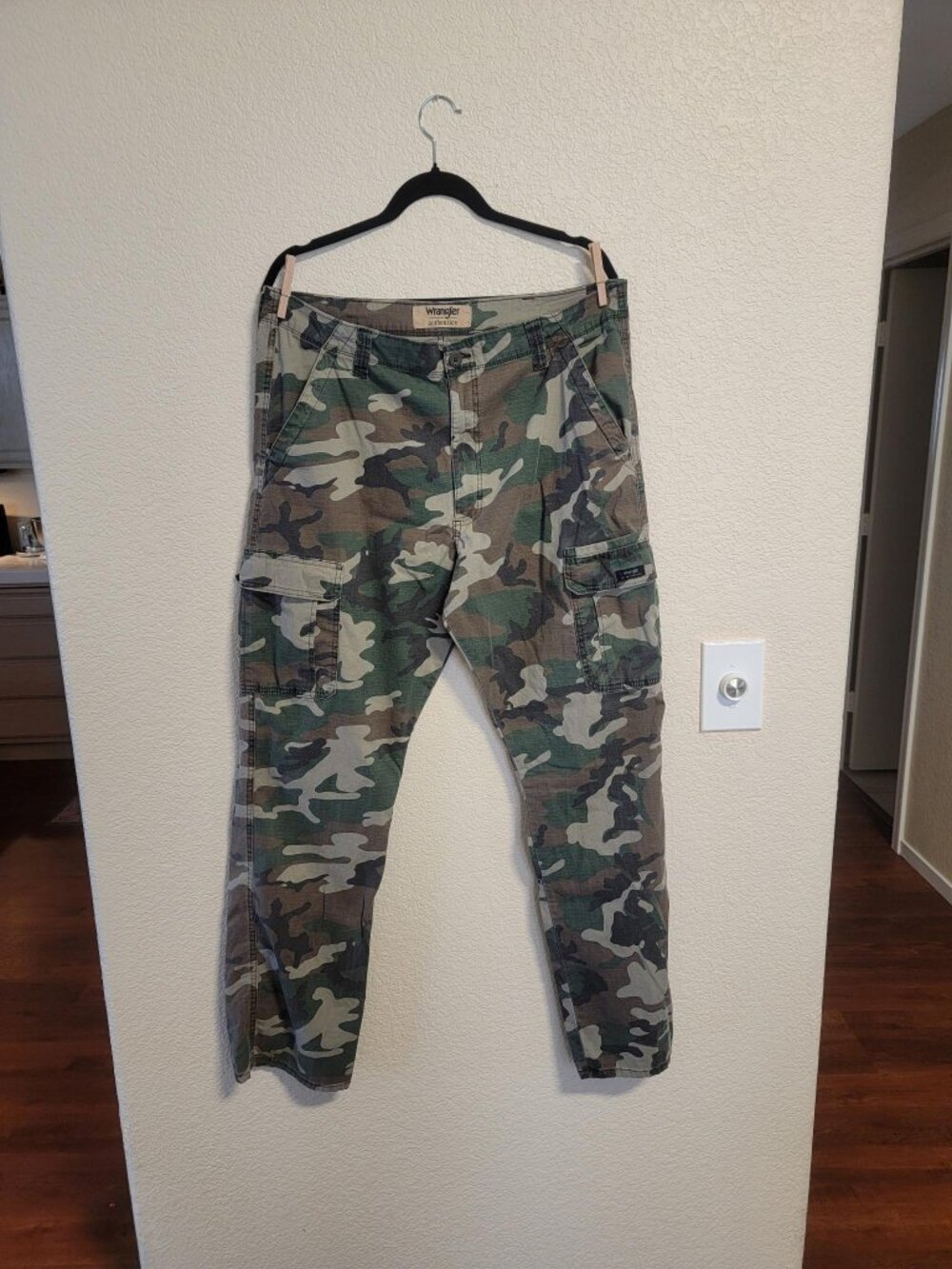 Wrangler Authentics Woodland Camo Cargo Pants Utility Streetwear